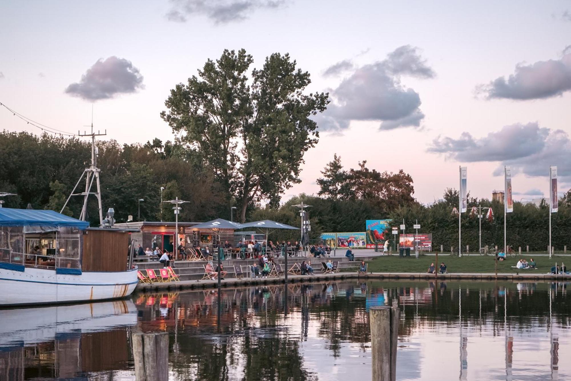 Slube Am Yachthafen Greifswald Hotel Luaran gambar